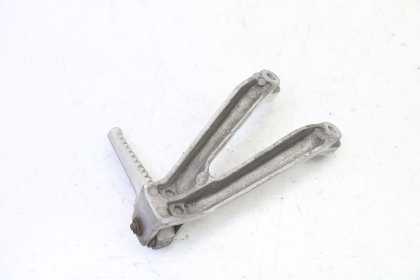 photo de SUPORTE DO DESCANSO DE PÉ TRASEIRO ESQUERDO HONDA CBR RR FIREBLADE 900 (1992 - 1994) - Vista geral