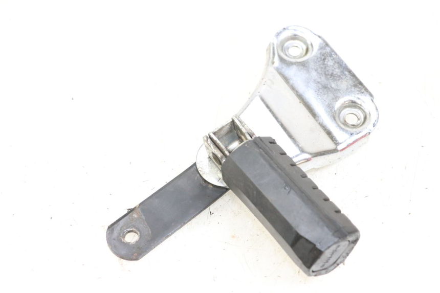 photo de SUPORTE DO DESCANSO DE PÉ TRASEIRO ESQUERDO APRILIA CLASSIC 125 (1995 - 2001) - Outro ângulo de visão