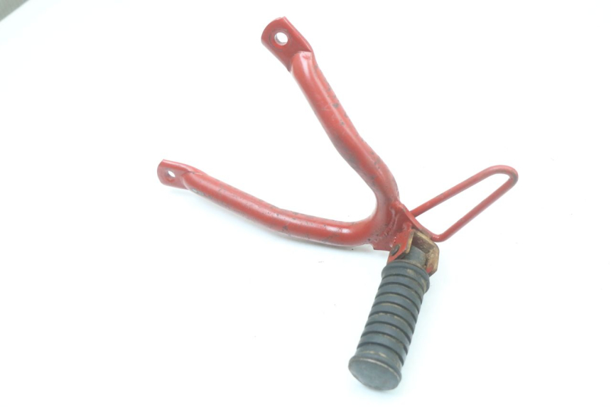 photo de SUPORTE DO DESCANSO DE PÉ TRASEIRO ESQUERDO YAMAHA DTLC 125 (1982 - 1987) - Outro ângulo de visão