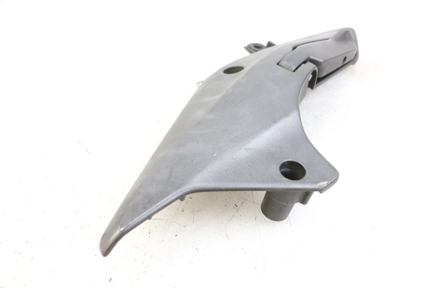 photo de SUPORTE DO DESCANSO DE PÉ TRASEIRO ESQUERDO HONDA FJS SILVER WING SILVERWING 400 (2005 - 2008) - Zoom do estado de desgaste