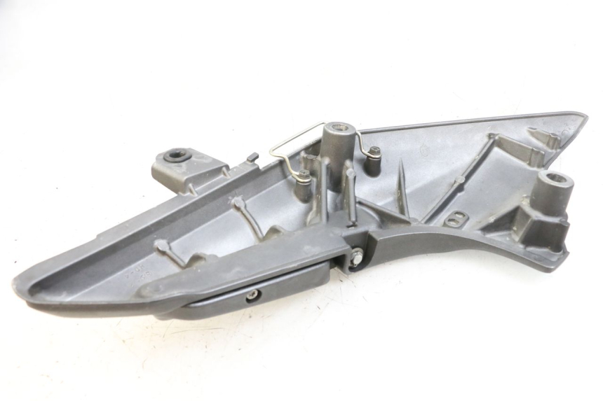 photo de SUPORTE DO DESCANSO DE PÉ TRASEIRO ESQUERDO HONDA FJS SILVER WING SILVERWING 400 (2005 - 2008) - Ampliação técnica