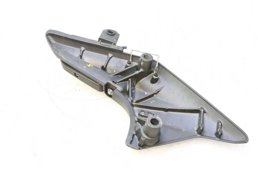photo de SUPORTE DO DESCANSO DE PÉ TRASEIRO ESQUERDO HONDA FJS SILVER WING SILVERWING 400 (2005 - 2008) - Zoom do estado de desgaste