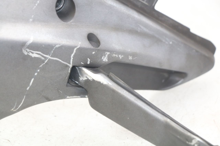 photo de SUPORTE DO DESCANSO DE PÉ TRASEIRO ESQUERDO HONDA FJS SILVERWING SILVER WING 400 (2009 - 2016) - Vista geral