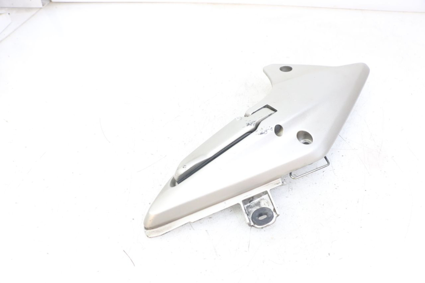 photo de SUPORTE DO DESCANSO DE PÉ TRASEIRO ESQUERDO HONDA FJS SILVERWING SILVER WING 600 (2001 - 2010) - Detalhe da peça