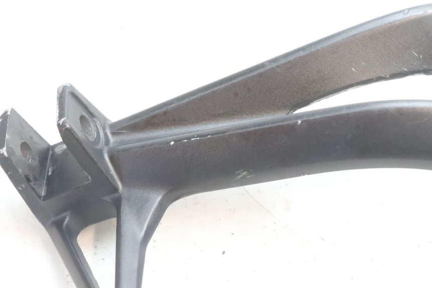 photo de SUPORTE DO DESCANSO DE PÉ TRASEIRO ESQUERDO YAMAHA FZ8 800 (2010 - 2016) - Pontos de fixação