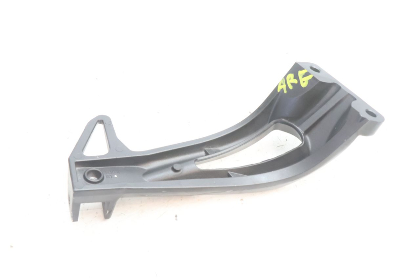 photo de SUPORTE DO DESCANSO DE PÉ TRASEIRO ESQUERDO YAMAHA FZ8 800 (2010 - 2016) - Peça verificada