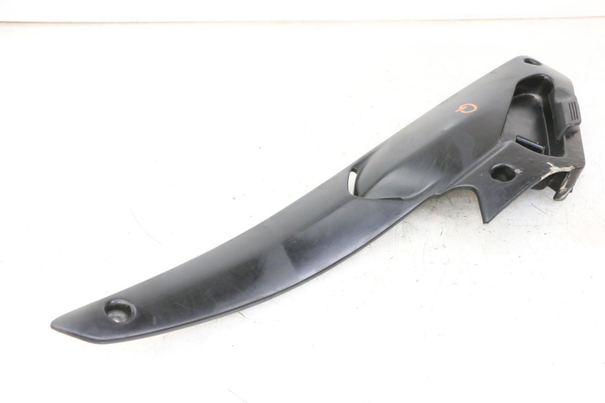 photo de SUPORTE DO DESCANSO DE PÉ TRASEIRO ESQUERDO GILERA NEXUS 300 (2008 - 2013) - Ampliação técnica