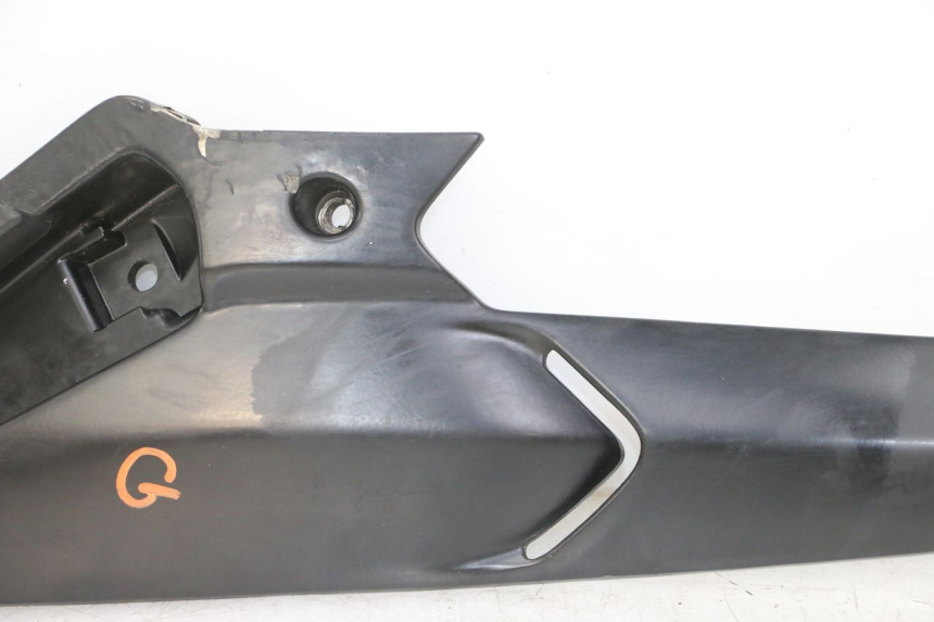 photo de SUPORTE DO DESCANSO DE PÉ TRASEIRO ESQUERDO GILERA NEXUS 300 (2008 - 2013) - Peça verificada