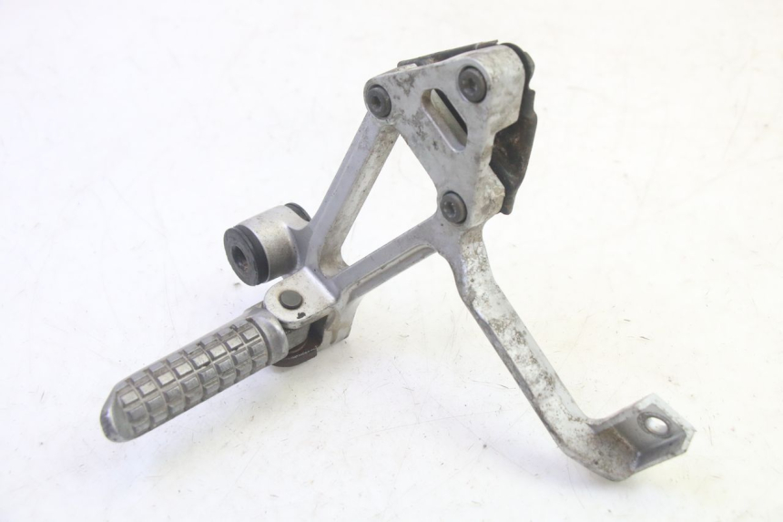 photo de SUPORTE DO DESCANSO DE PÉ TRASEIRO ESQUERDO KAWASAKI GPX R WARBIRD 600 (1988 - 1993) - Detalhe da peça