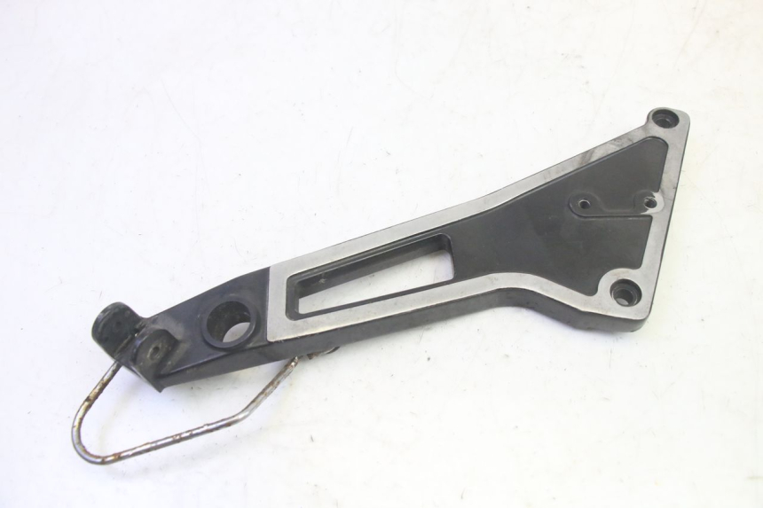 photo de SUPORTE DO DESCANSO DE PÉ TRASEIRO ESQUERDO KAWASAKI GPZ RX 1000 (1986 - 1988) - Ampliação técnica