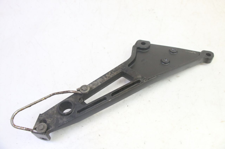 photo de SUPORTE DO DESCANSO DE PÉ TRASEIRO ESQUERDO KAWASAKI GPZ RX 1000 (1986 - 1988) - Vista geral