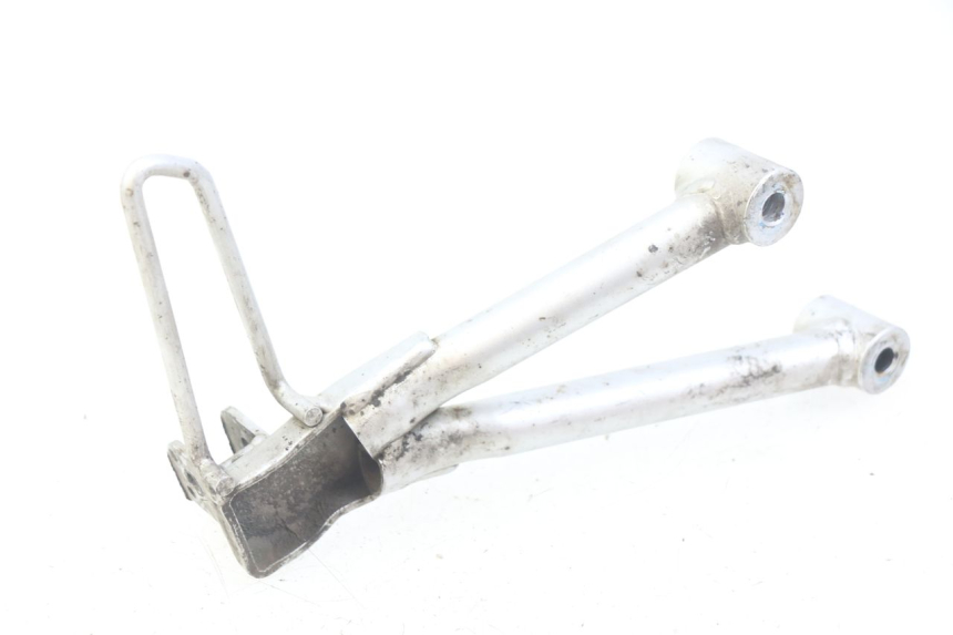 photo de SUPORTE DO DESCANSO DE PÉ TRASEIRO ESQUERDO SUZUKI GSF S BANDIT 600 (2000 - 2004) - Outro ângulo de visão