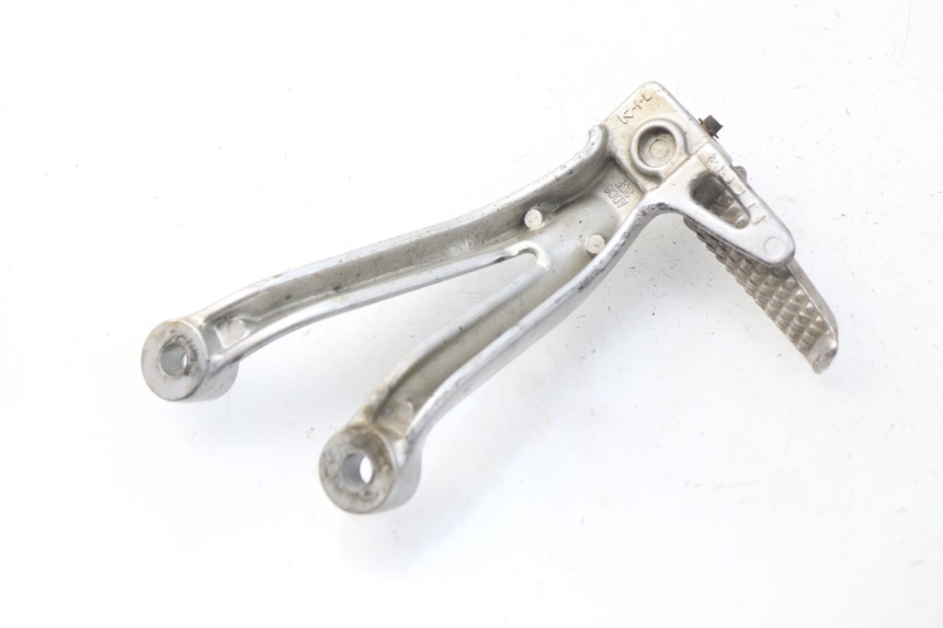 photo de SUPORTE DO DESCANSO DE PÉ TRASEIRO ESQUERDO SUZUKI GSX-R GSXR 600 (2001 - 2003) - Ampliação técnica