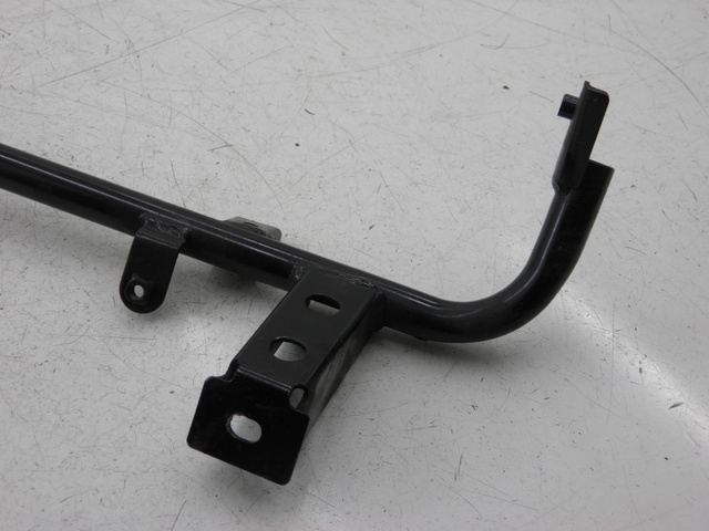photo de SUPORTE DO DESCANSO DE PÉ TRASEIRO ESQUERDO HONDA FES S-WING SWING ABS 125 (2007 - 2015) - Pontos de fixação