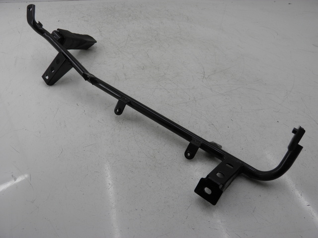 photo de SUPORTE DO DESCANSO DE PÉ TRASEIRO ESQUERDO HONDA FES S-WING SWING ABS 125 (2007 - 2015) - Marcações e referências