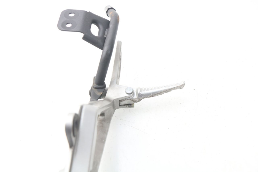 photo de SUPORTE DO DESCANSO DE PÉ TRASEIRO ESQUERDO HONDA INTEGRA NC D 750 (2016 - 2018) - Detalhe da peça