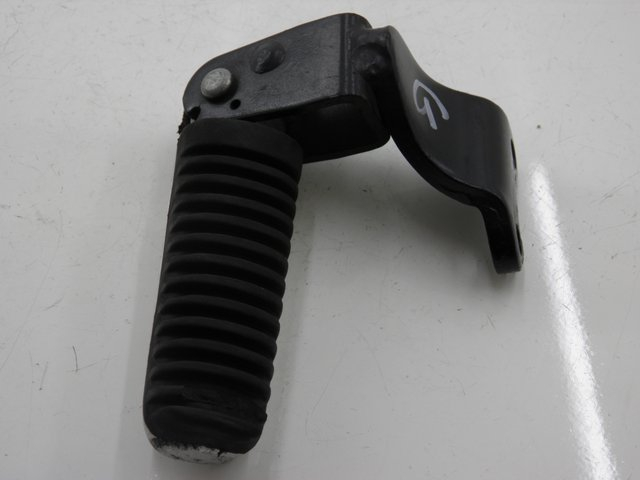 photo de SUPORTE DO DESCANSO DE PÉ TRASEIRO ESQUERDO MBK SKYCRUISER 125 (2006 - 2009) - Detalhe da peça