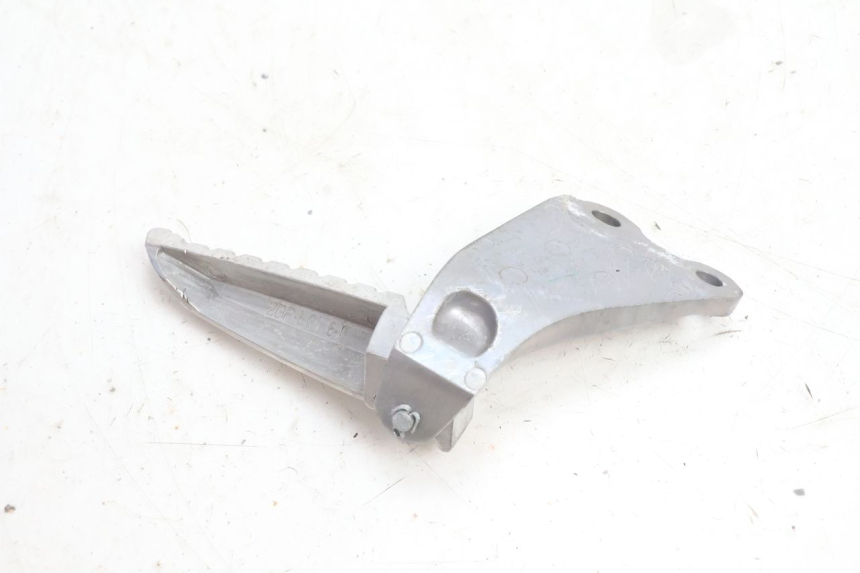photo de PLACA DO DESCANSO DE PÉ TRASEIRO ESQUERDO YAMAHA N-MAX NMAX 125 (2021 - 2024) - Pontos de fixação