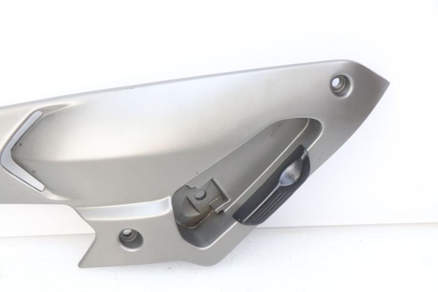 photo de SUPORTE DO DESCANSO DE PÉ TRASEIRO ESQUERDO GILERA NEXUS 125 (2009 - 2013) - Pontos de fixação