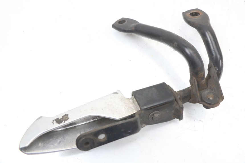 photo de SUPORTE DO DESCANSO DE PÉ TRASEIRO ESQUERDO HONDA NHX LEAD 110 (2008 - 2010) - Ampliação técnica