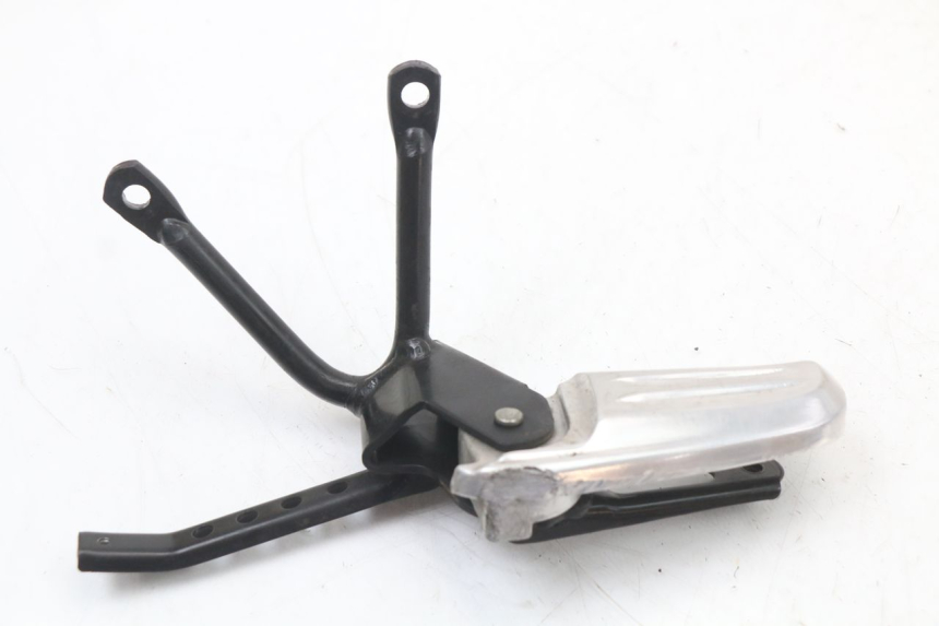 photo de SUPORTE DO DESCANSO DE PÉ TRASEIRO ESQUERDO HONDA PCX (JF28) 125 (2009 - 2011) - Vista principal
