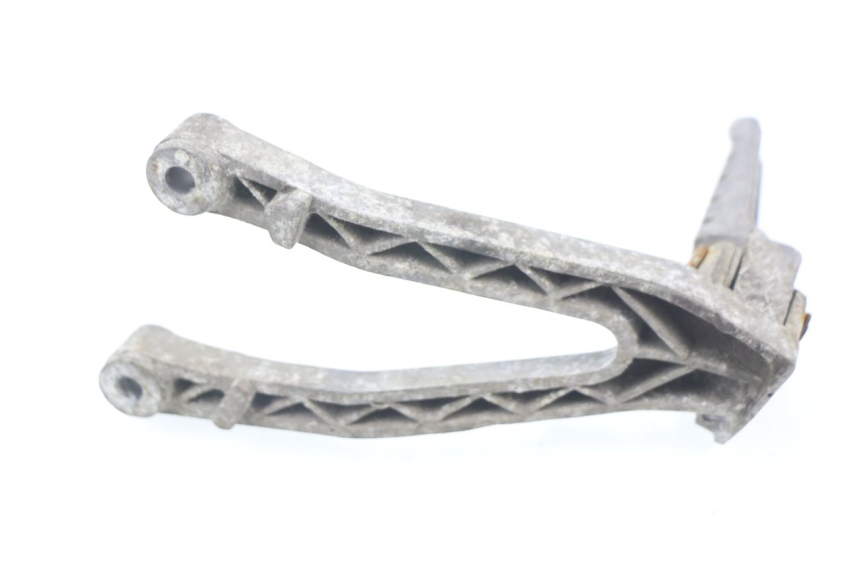 photo de SUPORTE DO DESCANSO DE PÉ TRASEIRO ESQUERDO APRILIA RS AF-1 125 (1990 - 1993) - Ampliação técnica