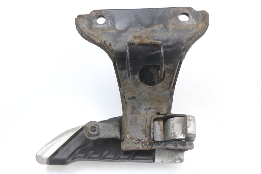 photo de SUPORTE DO DESCANSO DE PÉ TRASEIRO ESQUERDO HONDA SH ABS 125 (2012 - 2017) - Ampliação técnica