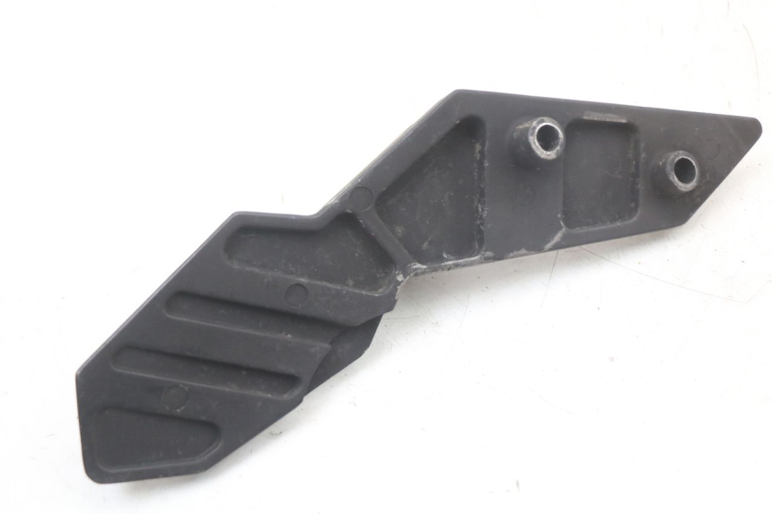 photo de SUPORTE DO DESCANSO DE PÉ TRASEIRO ESQUERDO KYMCO SUPER 8 125 (2008 - 2015) - Vista geral