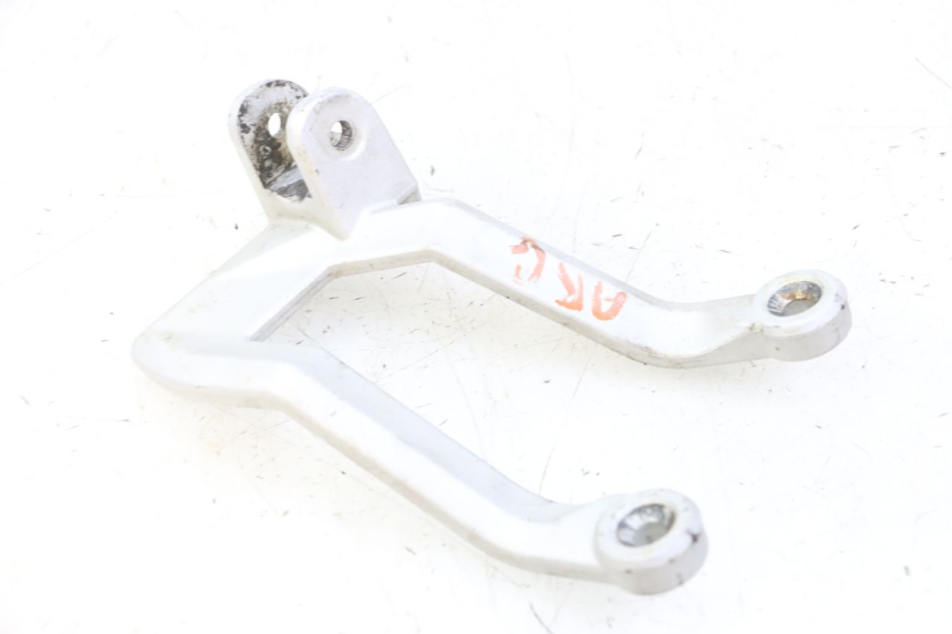 photo de SUPORTE DO DESCANSO DE PÉ TRASEIRO ESQUERDO KTM SUPERENDURO R 950 (2005 - 2009) - Pontos de fixação