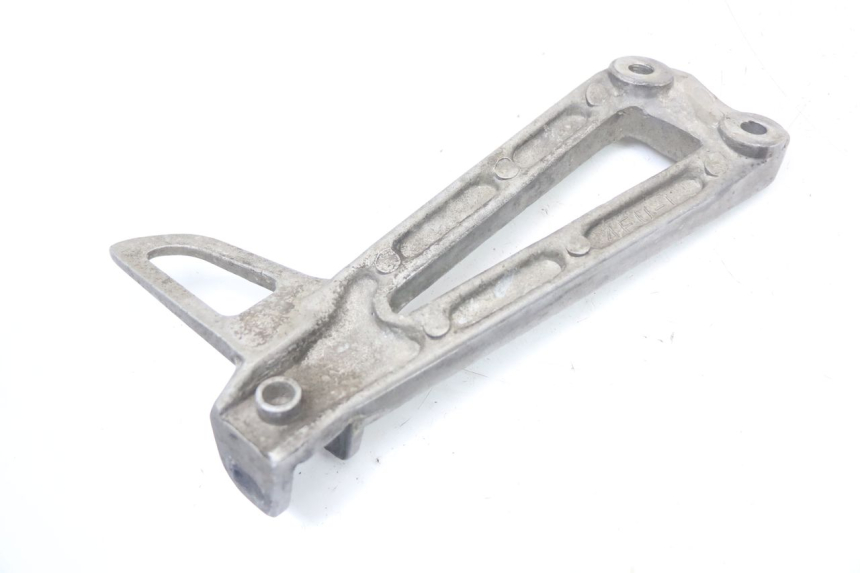 photo de SUPORTE DO DESCANSO DE PÉ TRASEIRO ESQUERDO YAMAHA TDR DELTABOX 125 (1997 - 2003) - Zoom do estado de desgaste