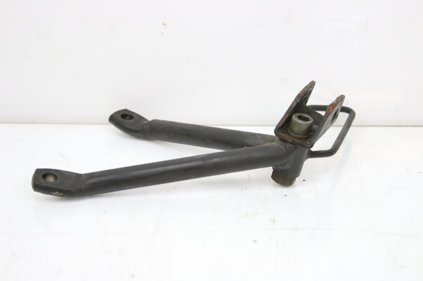 photo de SUPORTE DO DESCANSO DE PÉ TRASEIRO ESQUERDO KEEWAY TX 50 (2008 - 2015) - Detalhe da peça