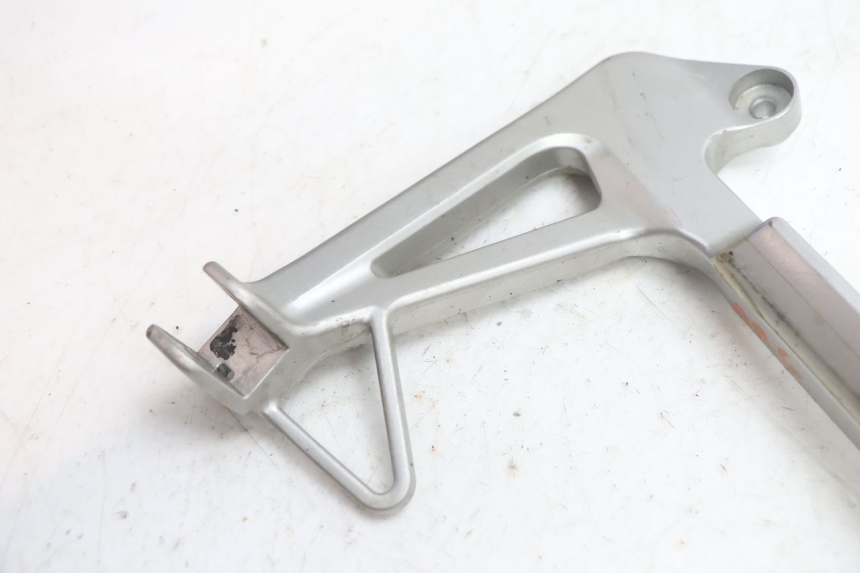 photo de SUPORTE DO DESCANSO DE PÉ TRASEIRO ESQUERDO HONDA VFR FI RC46 800 (1998 - 2001) - Detalhe da peça