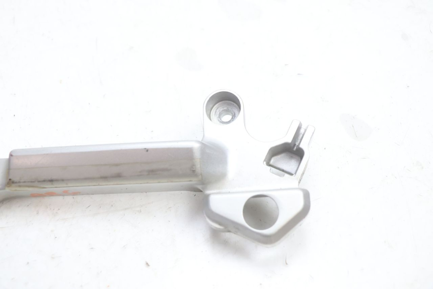 photo de SUPORTE DO DESCANSO DE PÉ TRASEIRO ESQUERDO HONDA VFR FI RC46 800 (1998 - 2001) - Zoom do estado de desgaste