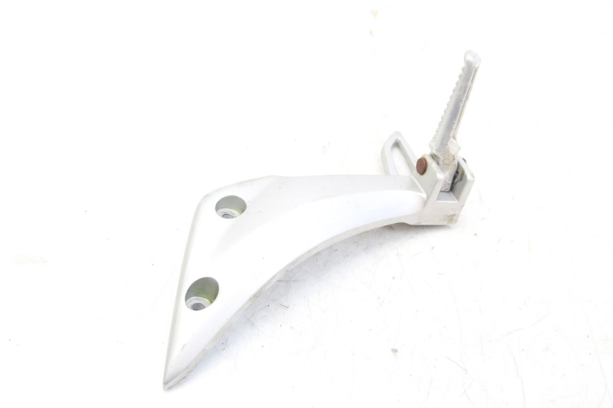 photo de SUPORTE DO DESCANSO DE PÉ TRASEIRO ESQUERDO HONDA VISION NSC R 50 (2013 - 2015) - Detalhe da peça