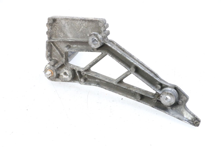photo de SUPORTE DO DESCANSO DE PÉ TRASEIRO ESQUERDO YAMAHA XJ F 900 (1983 - 1994) - Zoom do estado de desgaste
