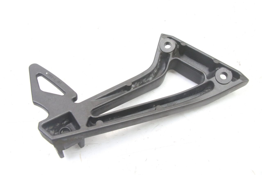 photo de SUPORTE DO DESCANSO DE PÉ TRASEIRO ESQUERDO YAMAHA FZ6 FAZER S2 600 (2007 - 2011) - Ampliação técnica