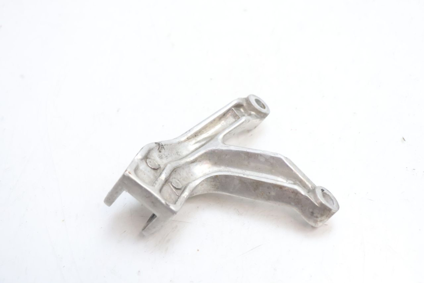 photo de PLACA DO DESCANSO DO PÉ TRASEIRO ESQUERDO YAMAHA YZF R GENESIS 750 (1993 - 1998) - Outro ângulo de visão
