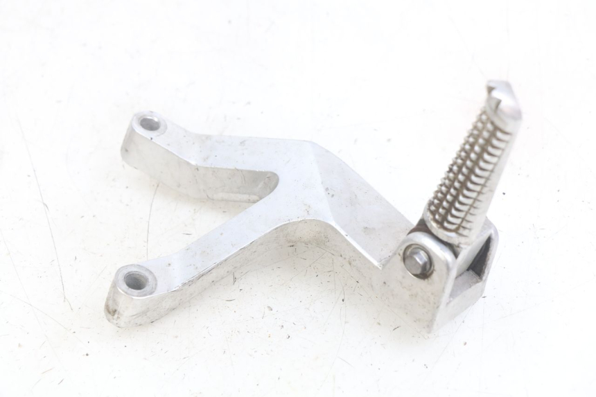photo de SUPORTE DO DESCANSO DE PÉ TRASEIRO ESQUERDO YAMAHA YZF R THUNDERCAT 600 (1996 - 2003) - Vista principal