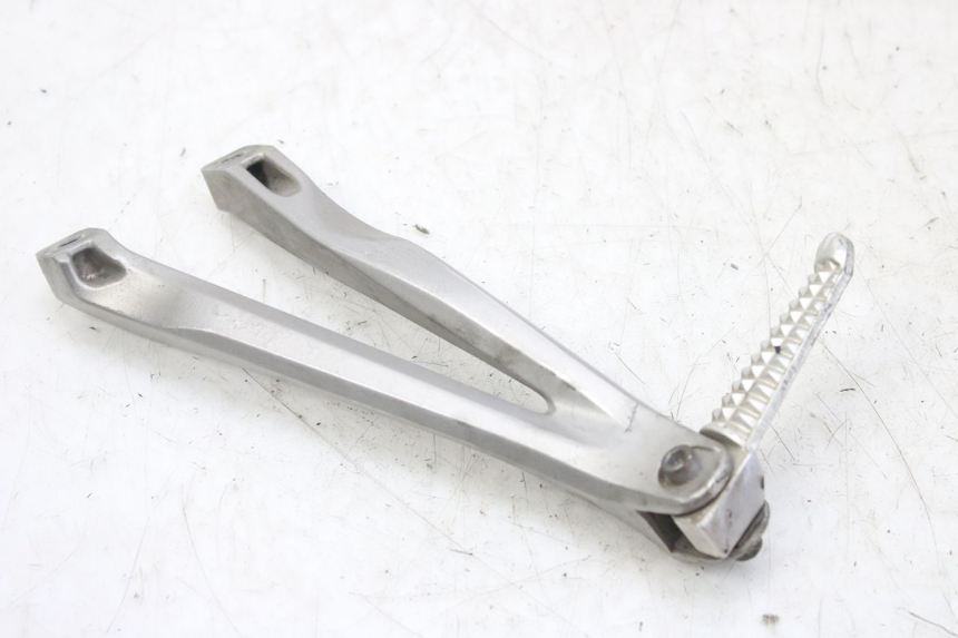 photo de SUPORTE DO DESCANSO DE PÉ TRASEIRO ESQUERDO YAMAHA YZF R1 1000 (2007 - 2008) - Vista principal