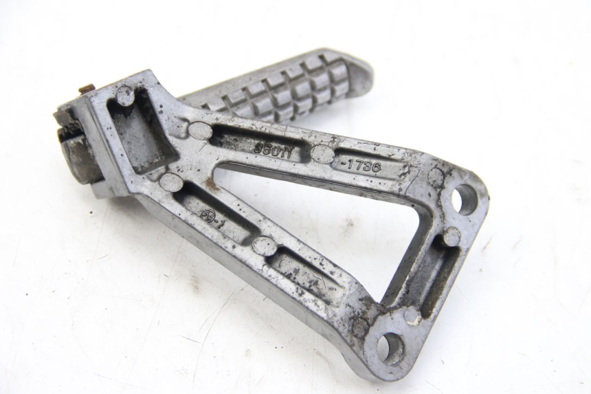 photo de SUPORTE DO DESCANSO DE PÉ TRASEIRO ESQUERDO KAWASAKI ZX-6R ZX6R 600 (1995 - 1997) - Zoom do estado de desgaste