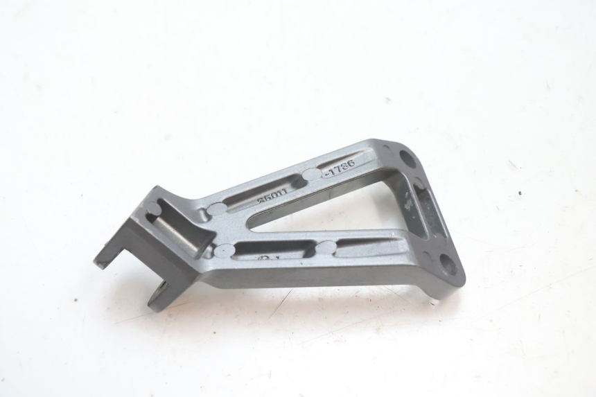 photo de SUPORTE DO DESCANSO DE PÉ TRASEIRO ESQUERDO KAWASAKI ZX-6R ZX6R 600 (1995 - 1997) - Ampliação técnica