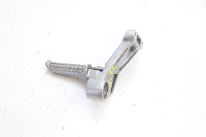 photo de SUPORTE DO DESCANSO DE PÉ TRASEIRO ESQUERDO KAWASAKI ZZR 600 (1995 - 2004) - Outro ângulo de visão