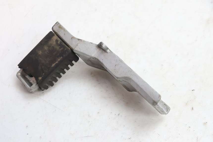 photo de PLACA DO DESCANSO DO PÉ DIANTEIRO DIREITO PEUGEOT 103 SPX CLIP 50 (1989 - 1992) - Ampliação técnica