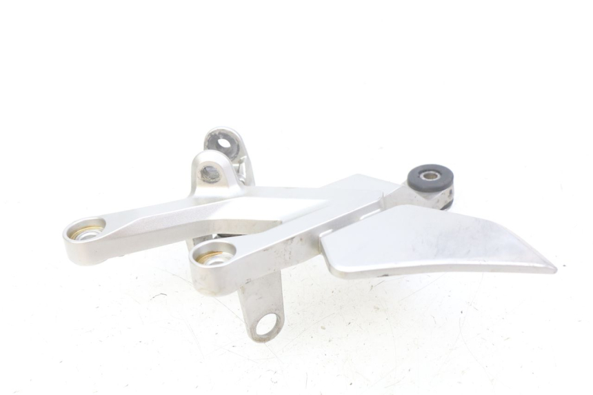 photo de SUPORTE DO DESCANSO DE PÉ DIANTEIRO DIREITO HONDA CB R 1000 (2018 - 2023) - Ampliação técnica