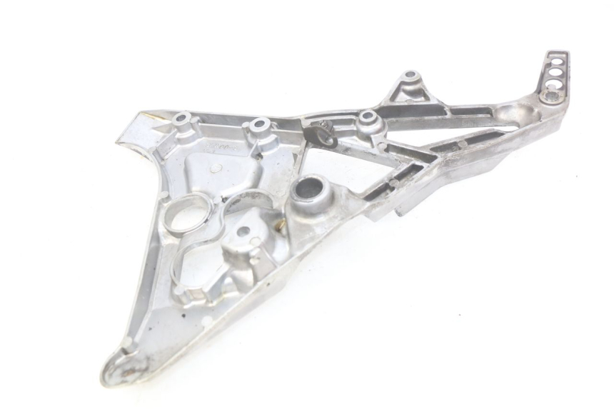photo de SUPORTE DO DESCANSO DE PÉ DIANTEIRO DIREITO YAMAHA FJ 3CX 1200 (1986 - 1996) - Zoom do estado de desgaste