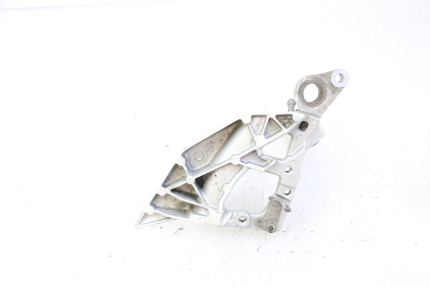 photo de SUPORTE DO DESCANSO DE PÉ DIANTEIRO DIREITO YAMAHA FJR ABS 1300 (2016 - 2020) - Zoom do estado de desgaste