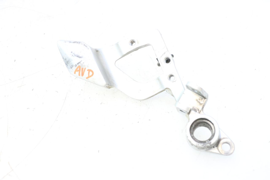 photo de PLACA DO DESCANSO DO PÉ DIANTEIRO DIREITO YAMAHA FJR 1300 (2001 - 2005) - Vista principal