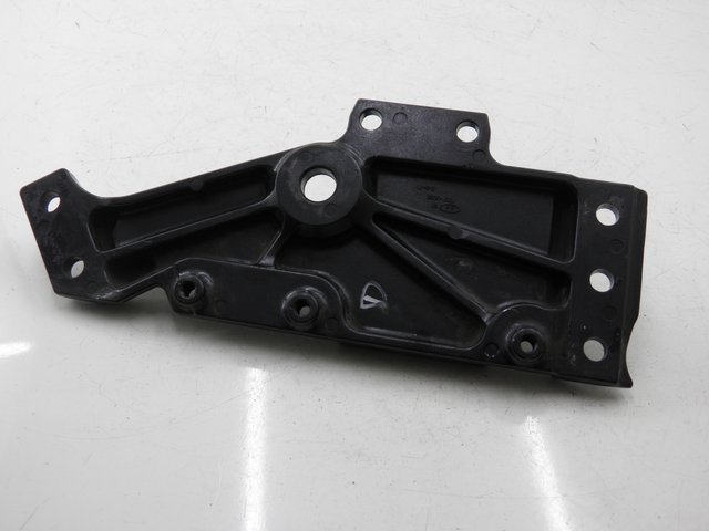 photo de SUPORTE DO DESCANSO DE PÉ DIANTEIRO DIREITO KAWASAKI ZEPHYR 550 (1991 - 1998) - Detalhe da peça