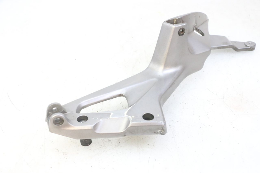 photo de SUPORTE DO DESCANSO DE PÉ DIANTEIRO DIREITO HONDA NTV DEAUVILLE ABS 700 (2007 - 2016) - Pontos de fixação