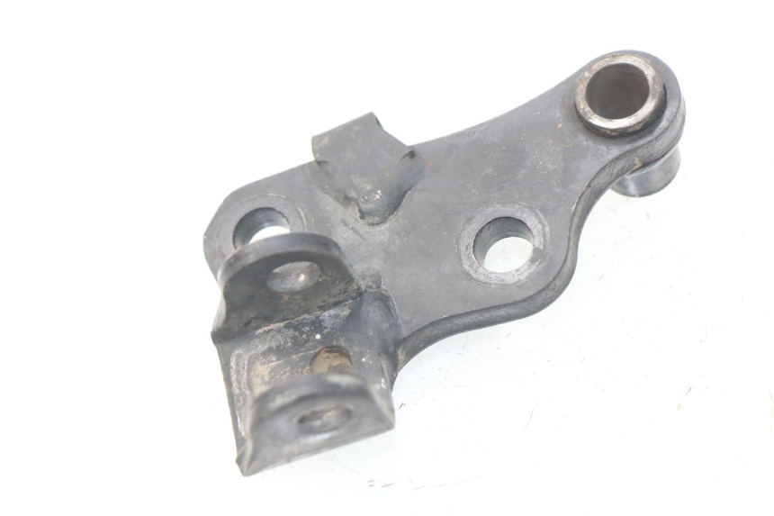 photo de SUPORTE DO DESCANSO DE PÉ DIANTEIRO DIREITO YAMAHA WR R 125 (2009 - 2017) - Vista principal
